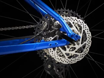 Trek_X-Caliber_spaken_blauw_zwart